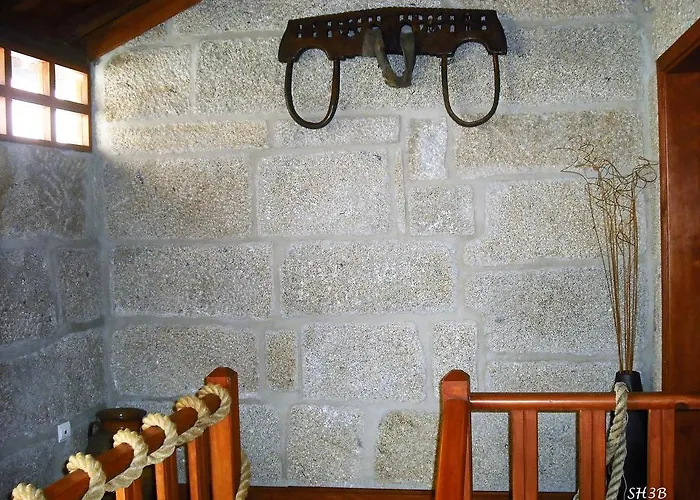 Проживание в семье Casa Do Pomar